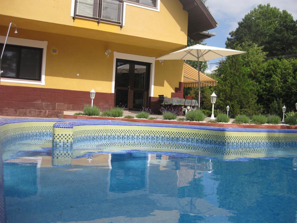 Schieszl Apartments Zamardi 1 Ngoại thất bức ảnh